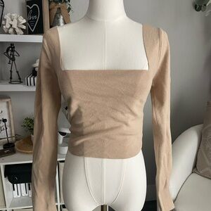 Le Lis Beige Long Sleeve Crop Top